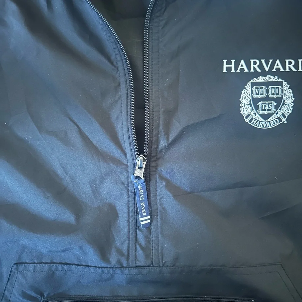 *NWT* Harvard Pack-N-Go Pullover - Picture 8 of 9